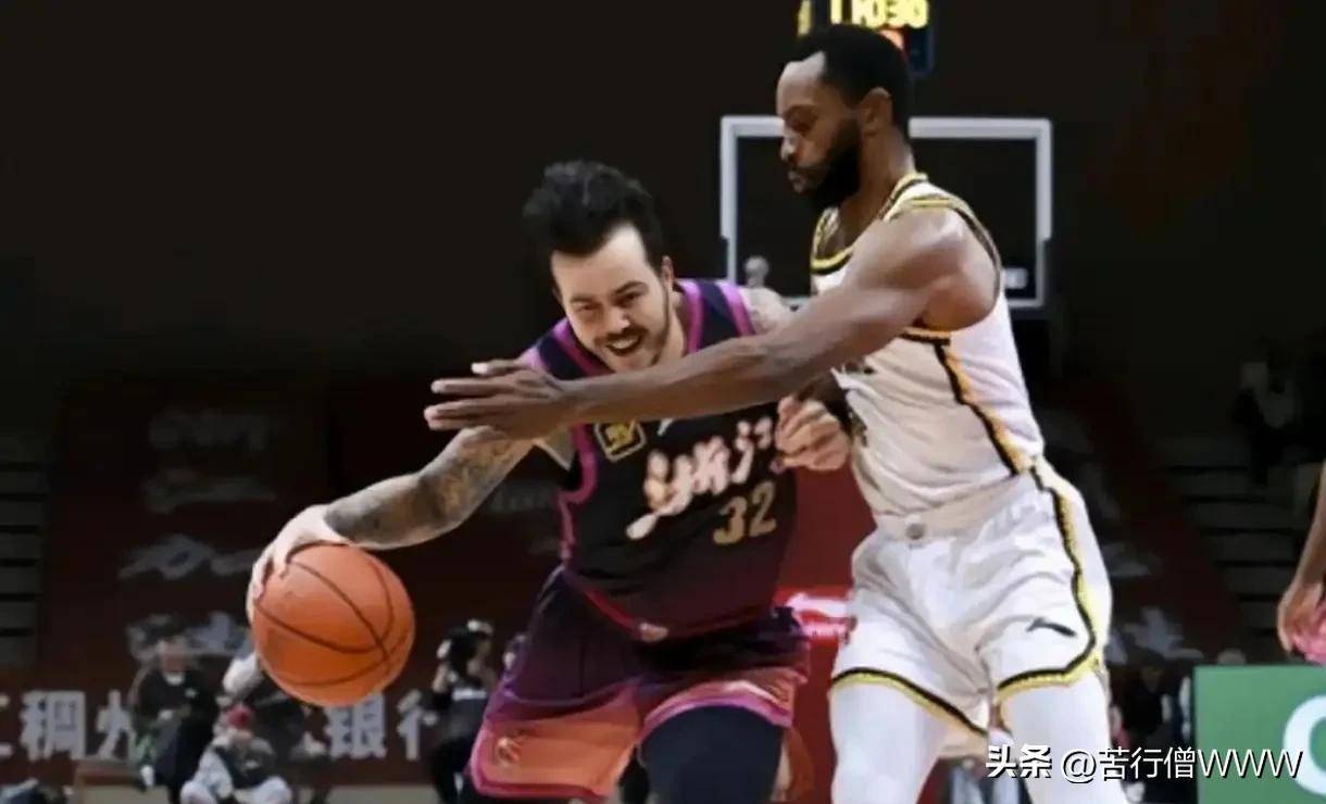 包含辽宁男篮CBA击败广东宏远赵继伟三分命中的词条 包含辽宁男篮CBA击败广东宏远赵继伟三分命中的词条